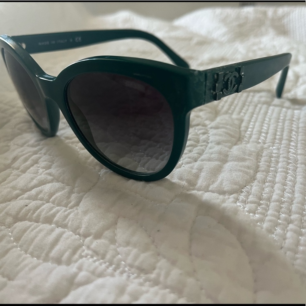 Chanel Sunnies